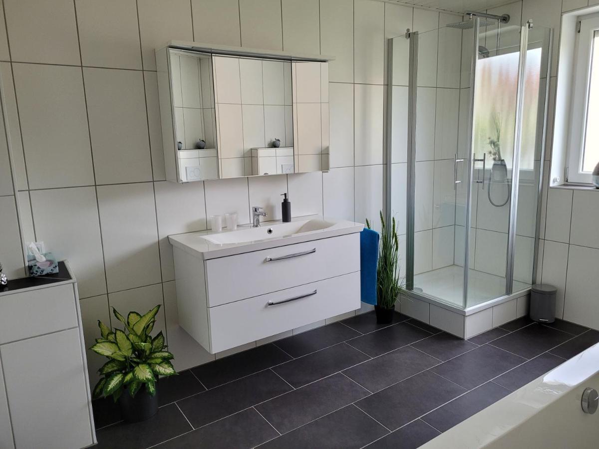 Ferienwohnung Melanie Wackersdorf Bagian luar foto